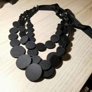 Foam necklace 💗